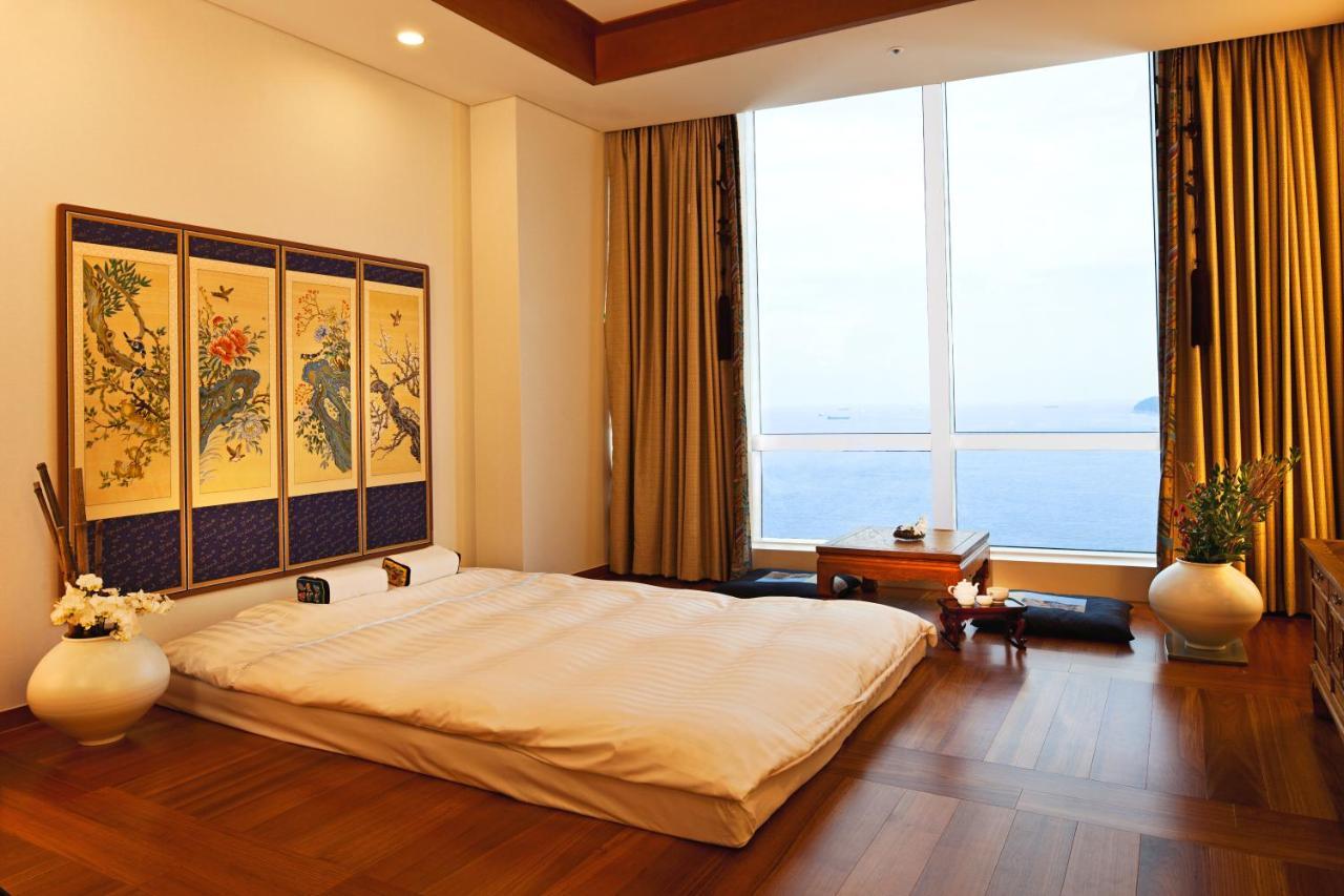 Sono Calm Yeosu Hotel Екстериор снимка